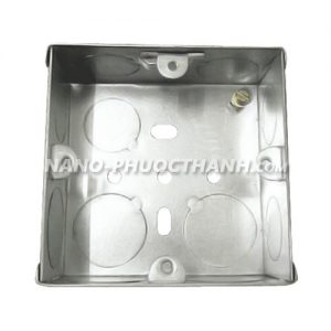 Hộp công tắc vuông âm tường cho ổ cắm Legrand
